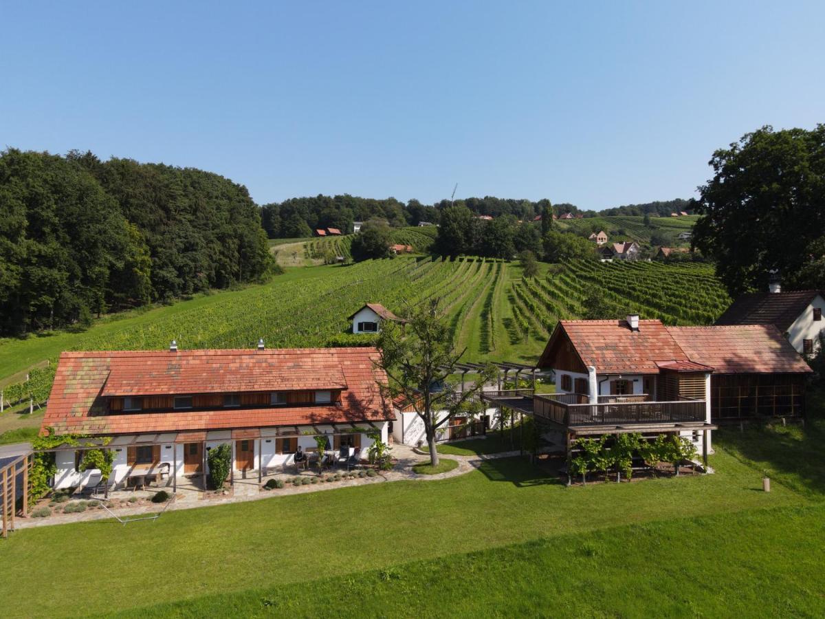 Weingartenrefugium Rosenberg Straden Exterior foto